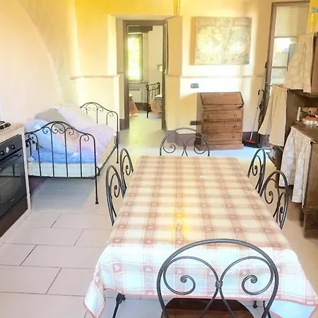 6 Gorgeous Apts, Each Sleeps 4, Set In Beautiful Grounds With Pool Jacuzzi